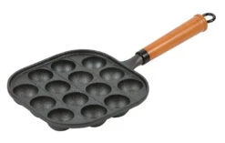 Pearl Life Cast Iron Takoyaki (Octopus Ball) Plate (14 Balls) With Wood Handle